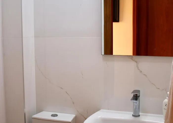 Encosta Oliveiras 49d فيلامورا