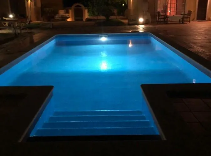 Encosta Oliveiras 49d شقة